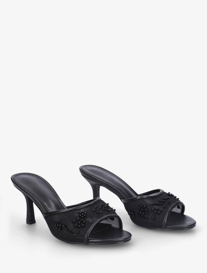 Mules en tissu brodées et perles - Noir - 4