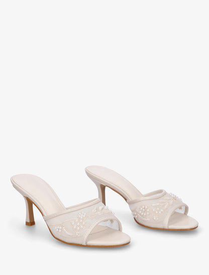 Mules en tissu brodées et perles - Beige - 4