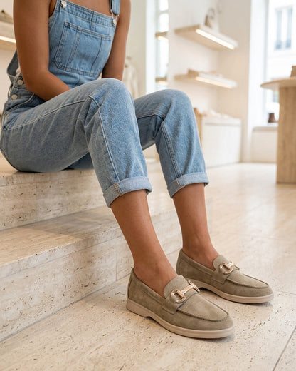 Mocassins en suédine à boucle et semelle plate - Kaki