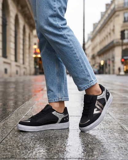 Sneakers à bande pailletée et contrefort clouté - Noir