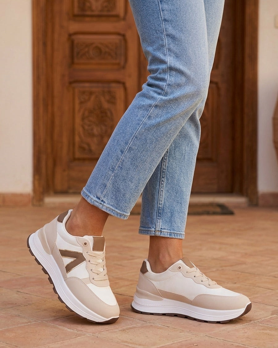 Baskets en simili et bandes contrastantes - Beige