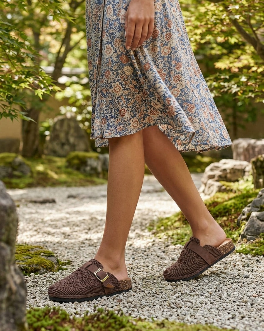 Mules fermées en macramé - Marron