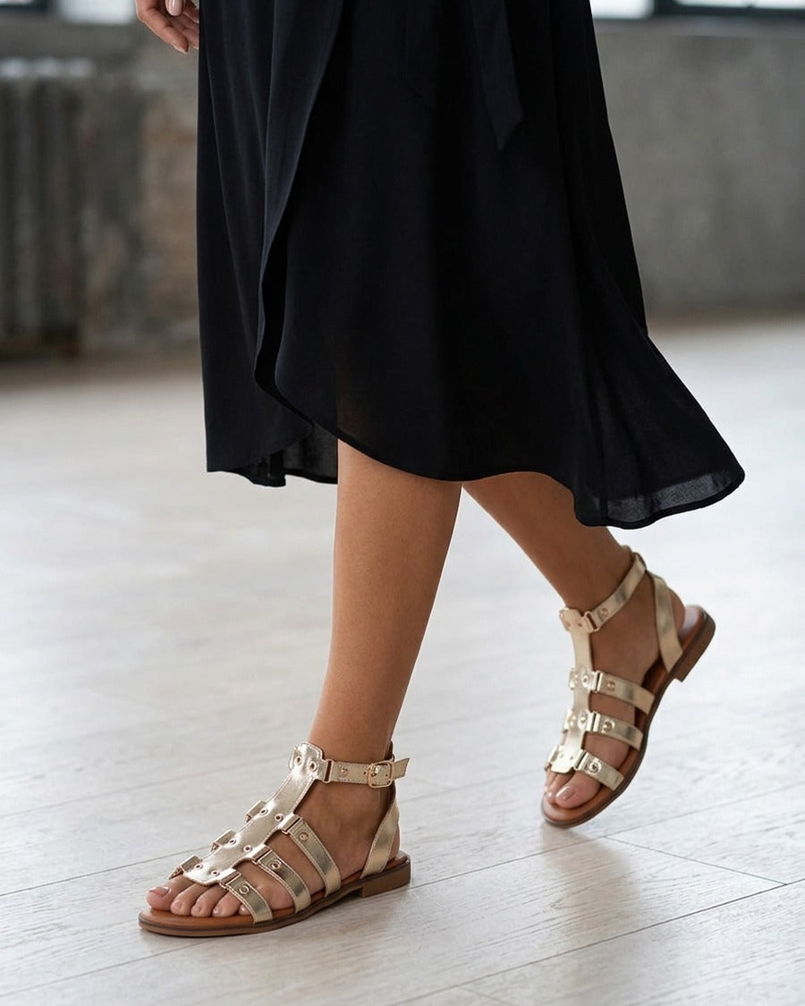 Nu-pieds en simili à clous style spartiates - Or